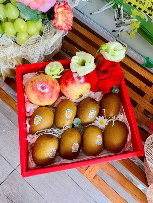 Khay chữ nhật màu đỏ để trái cây/quà tặng/quà tết kt 37x33x8,5 cm/khay