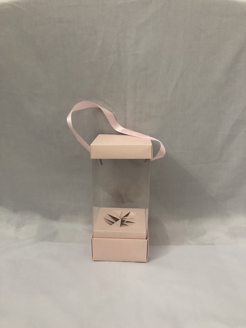 Hộp giấy mica để hoa/quà dạng đứng màu hồng kt 21×10,5×10,5 cm/hộp