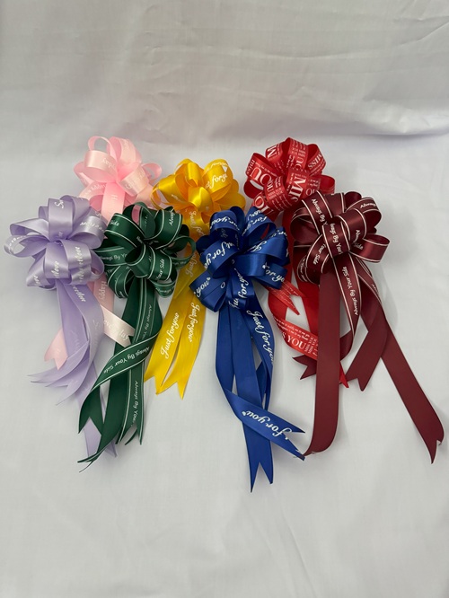 Nơ tú cầu lụa chữ đủ màu kt 15 x32 cm/cái