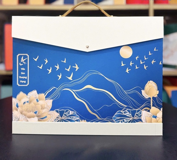 Hộp vali đựng yến màu kem kích thước 36x26x8 cm/hộp